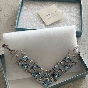 Shimmer V Necklace